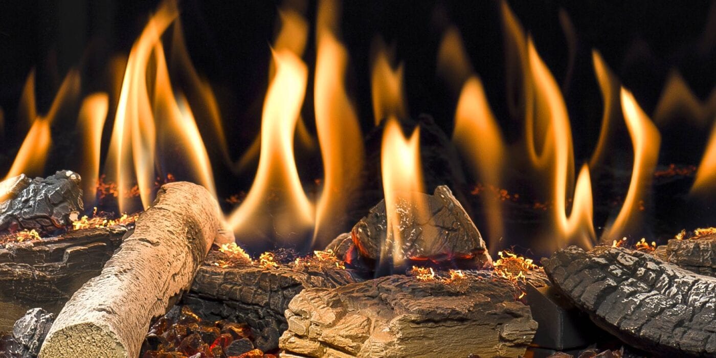 Which types of fires and burners are available with a gas fireplace?